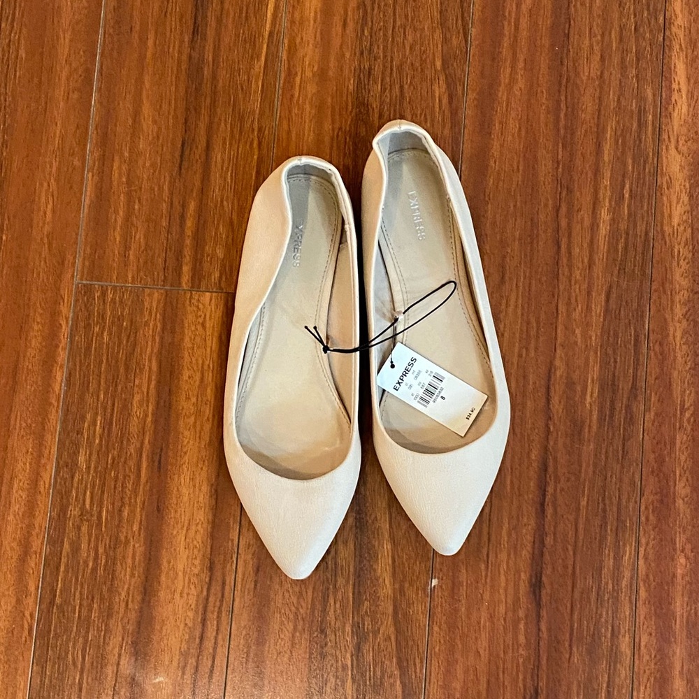 Beige ballet flats